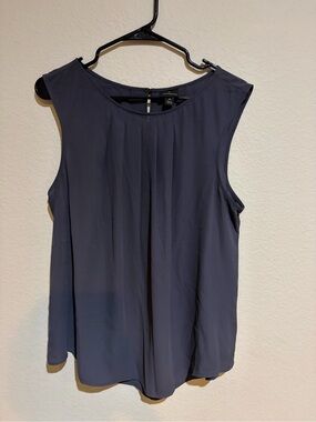 Worthington Women’s XL Gray Sleeveless Pleated Blouse Career Top 24” Bust